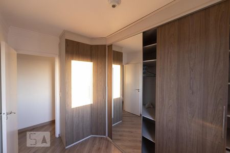 Quarto 1 de apartamento para alugar com 2 quartos, 58m² em Vila Santa Clara, São Paulo