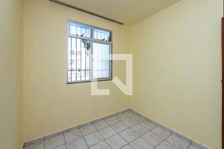 Quarto 1 de apartamento para alugar com 2 quartos, 70m² em Floramar, Belo Horizonte