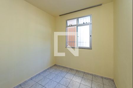 Quarto 1 de apartamento para alugar com 2 quartos, 70m² em Floramar, Belo Horizonte