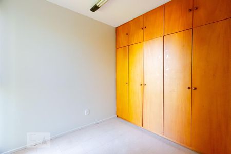 QUARTO 2 de apartamento para alugar com 2 quartos, 55m² em Asa Norte, Brasília