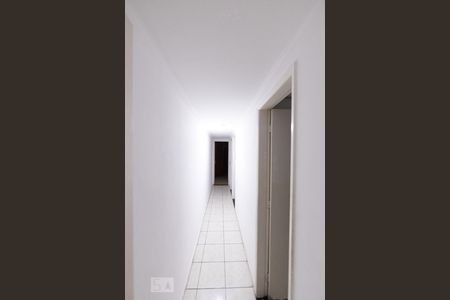Corredor de apartamento à venda com 3 quartos, 70m² em Sítio Pinheirinho, São Paulo