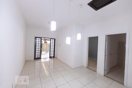 Sala de casa para alugar com 3 quartos, 70m² em Vila Prudente, São Paulo