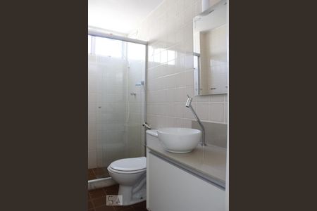 Banheiro de apartamento à venda com 2 quartos, 80m² em Fonseca, Niterói