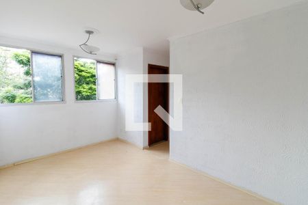 Sala de apartamento para alugar com 2 quartos, 52m² em Vila Sílvia, São Paulo