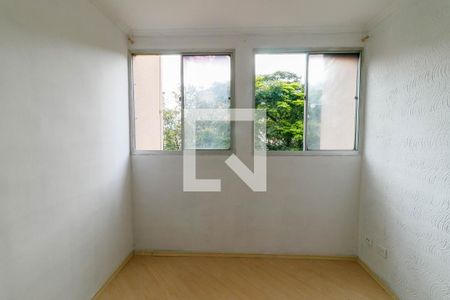 Sala de apartamento para alugar com 2 quartos, 52m² em Vila Sílvia, São Paulo