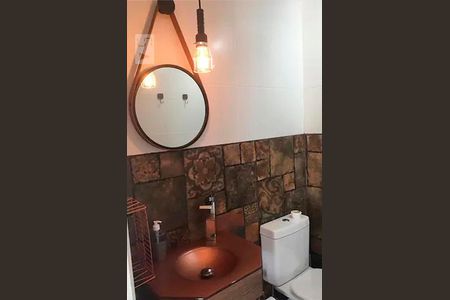 Banheiro 1 de apartamento à venda com 1 quarto, 65m² em Centro, São Paulo