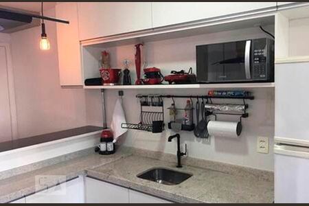 Cozinha de apartamento à venda com 1 quarto, 65m² em Centro, São Paulo