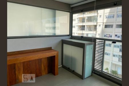 Varanda de kitnet/studio para alugar com 1 quarto, 30m² em Vila Cordeiro, São Paulo