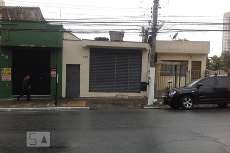 Fachada de casa para alugar com 1 quarto, 13m² em Vila da Saúde, São Paulo