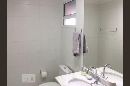 Banheiro de apartamento à venda com 2 quartos, 58m² em Vila Ema, São Paulo