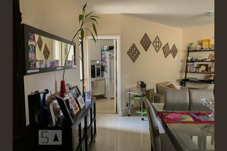 Sala de apartamento para alugar com 3 quartos, 115m² em Bosque da Saúde, São Paulo