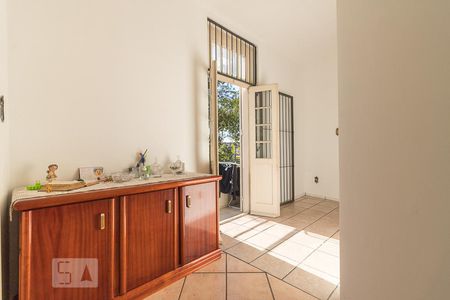 Hall de Entrada de apartamento à venda com 4 quartos, 110m² em Jardim Floresta, Porto Alegre