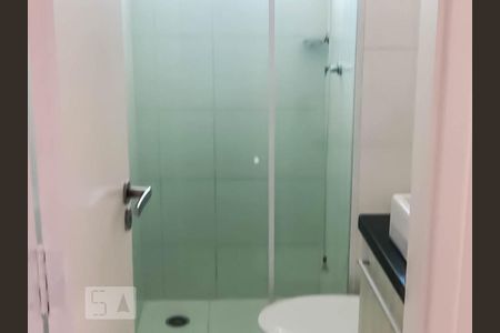 Banheiro de apartamento para alugar com 2 quartos, 58m² em Vila Milton, Guarulhos