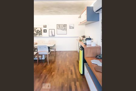 Sala  de apartamento para alugar com 3 quartos, 105m² em Vila Olímpia, São Paulo