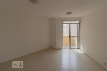 Apartamento à venda com 58m², 2 quartos e 1 vagaSala