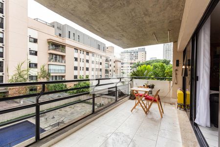 Varanda de apartamento para alugar com 3 quartos, 250m² em Real Parque, São Paulo