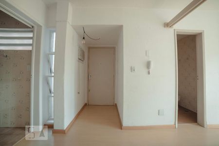 Quarto  de kitnet/studio à venda com 1 quarto, 35m² em Rio Branco, Porto Alegre