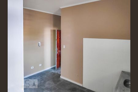 Sala e Cozinha  de apartamento para alugar com 2 quartos, 45m² em Utinga, Santo André