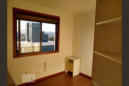 Quarto 1 de apartamento para alugar com 3 quartos, 94m² em Santana, Porto Alegre