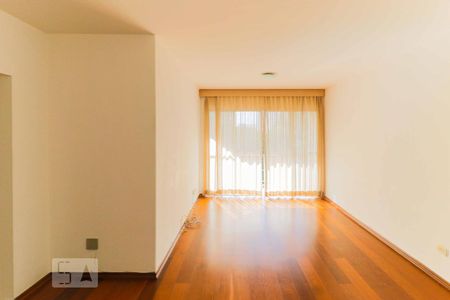 Sala de apartamento para alugar com 3 quartos, 100m² em Campo Belo, São Paulo