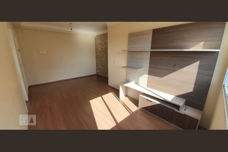 Sala de apartamento para alugar com 2 quartos, 51m² em Jardim Santa Emília, São Paulo