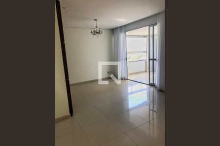 Apartamento à venda com 4 quartos, 140m² em Itapoã, Belo Horizonte