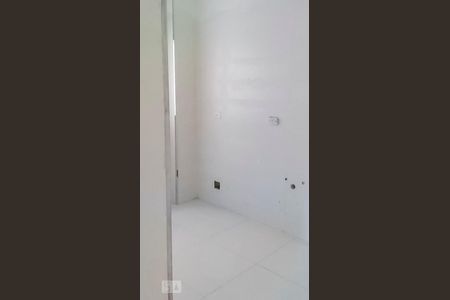 Cozinha de apartamento para alugar com 2 quartos, 56m² em Vila Santa Teresa, Santo André