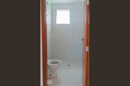 Banheiro 1 de apartamento para alugar com 2 quartos, 56m² em Vila Santa Teresa, Santo André