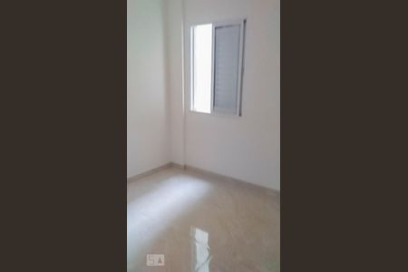 Quarto 1 de apartamento para alugar com 2 quartos, 56m² em Vila Santa Teresa, Santo André