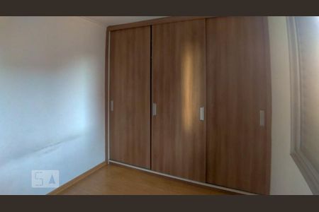 Quarto 1 de apartamento para alugar com 3 quartos, 74m² em Jardim Ester Yolanda, São Paulo