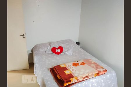 Quarto 2 de apartamento à venda com 2 quartos, 48m² em Vila Flórida, Guarulhos