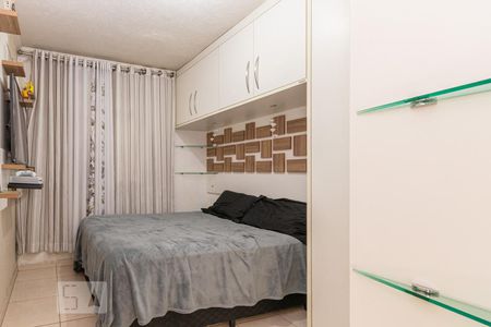 Quarto 2 de apartamento para alugar com 2 quartos, 54m² em Itaquera, São Paulo