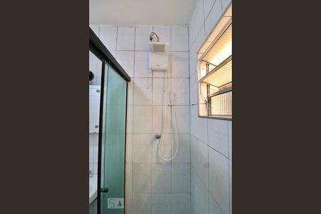 Banheiro de apartamento para alugar com 1 quarto, 50m² em Bela Vista, São Paulo