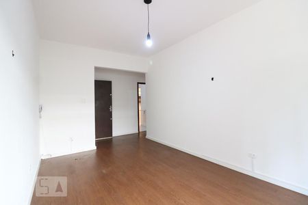 Sala de apartamento para alugar com 1 quarto, 50m² em Bela Vista, São Paulo