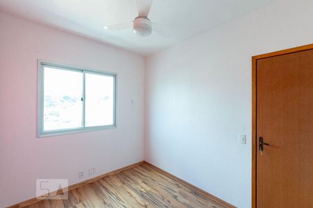 Quarto 1 de apartamento para alugar com 2 quartos, 60m² em Barreto, Niterói