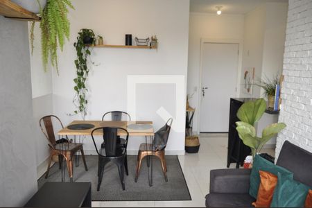 Sala de apartamento à venda com 2 quartos, 48m² em Rocha, Rio de Janeiro