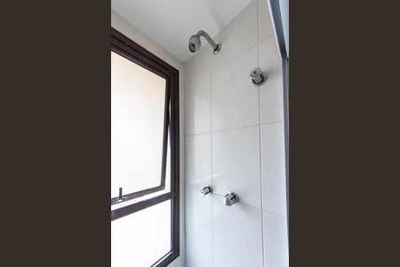 Banheiro de apartamento à venda com 1 quarto, 37m² em Jardim Paulista, São Paulo