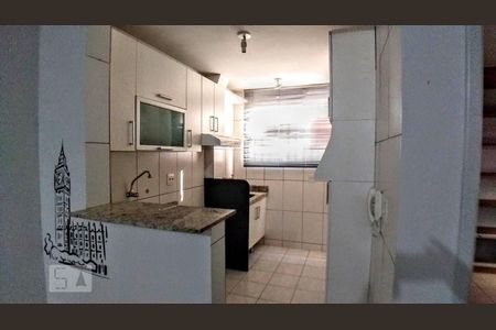 Cozinha de apartamento à venda com 2 quartos, 45m² em Castelo, Belo Horizonte