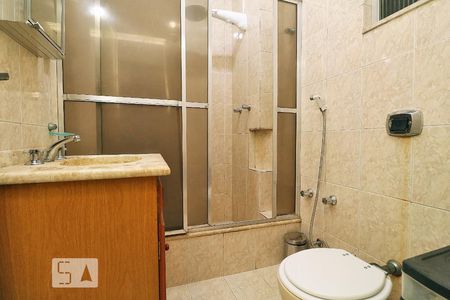 Banheiro de apartamento à venda com 1 quarto, 45m² em Copacabana, Rio de Janeiro