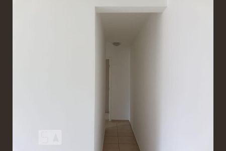 corredor de apartamento à venda com 2 quartos, 50m² em Loteamento Parque São Martinho, Campinas