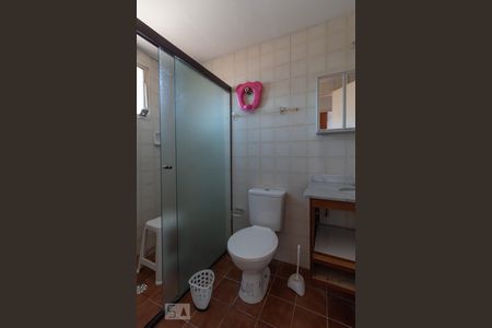 Banheiro de apartamento à venda com 2 quartos, 66m² em Vila Polopoli, São Paulo
