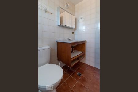 Banheiro de apartamento à venda com 2 quartos, 66m² em Vila Polopoli, São Paulo