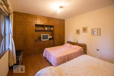 Casa para alugar com 390m², 5 quartos e 1 vaga Casa para alugar com 390m², 5 quartos e 1 vagaSuíte