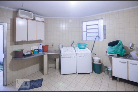 Casa para alugar com 390m², 5 quartos e 1 vaga Casa para alugar com 390m², 5 quartos e 1 vagaÁrea de Serviço