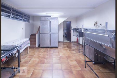 Casa para alugar com 390m², 5 quartos e 1 vaga Casa para alugar com 390m², 5 quartos e 1 vagaSala Edícula