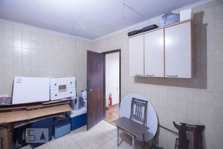 Casa para alugar com 390m², 5 quartos e 1 vaga Casa para alugar com 390m², 5 quartos e 1 vagaÁrea de Serviço