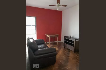 Sala de apartamento para alugar com 1 quarto, 43m² em Menino Deus, Porto Alegre