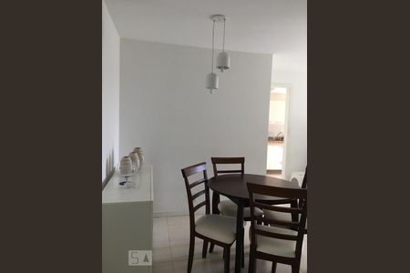 Apartamento para alugar com 65m², 2 quartos e 1 vagaSala