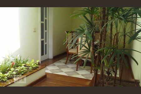 Sala de casa de condomínio à venda com 3 quartos, 240m² em Vila Albertina, São Paulo