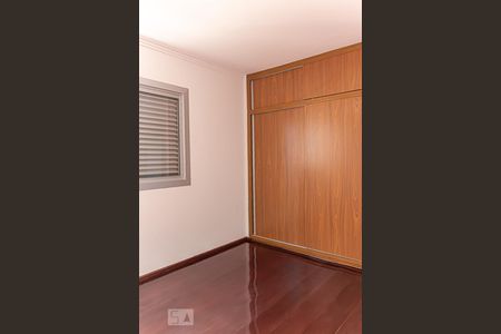 Suíte de apartamento para alugar com 3 quartos, 105m² em Vila Mariana, São Paulo